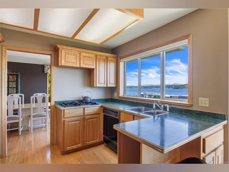 725 Thulin Street, Campbell River, BC, V9W 2L4 - 7