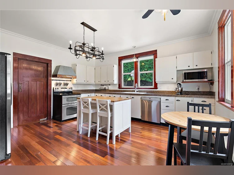 600 Seacliffe Road, North Saanich, BC, V8L 5W1 - 15
