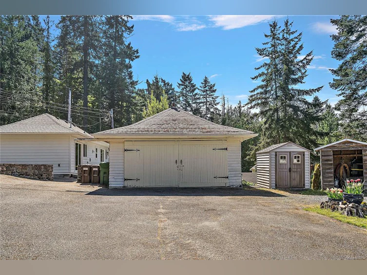 600 Seacliffe Road, North Saanich, BC, V8L 5W1 - 43