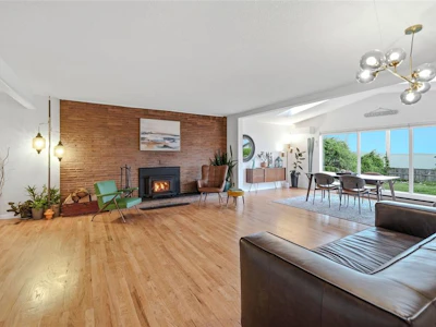 221 Elizabeth Avenue - 3