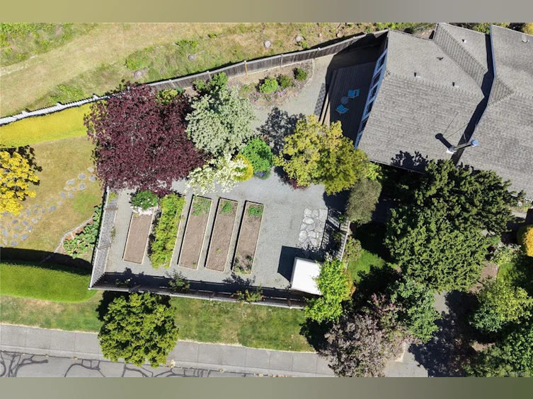 2184 Michigan Way, Nanaimo, BC, V9R 6S1 - 69