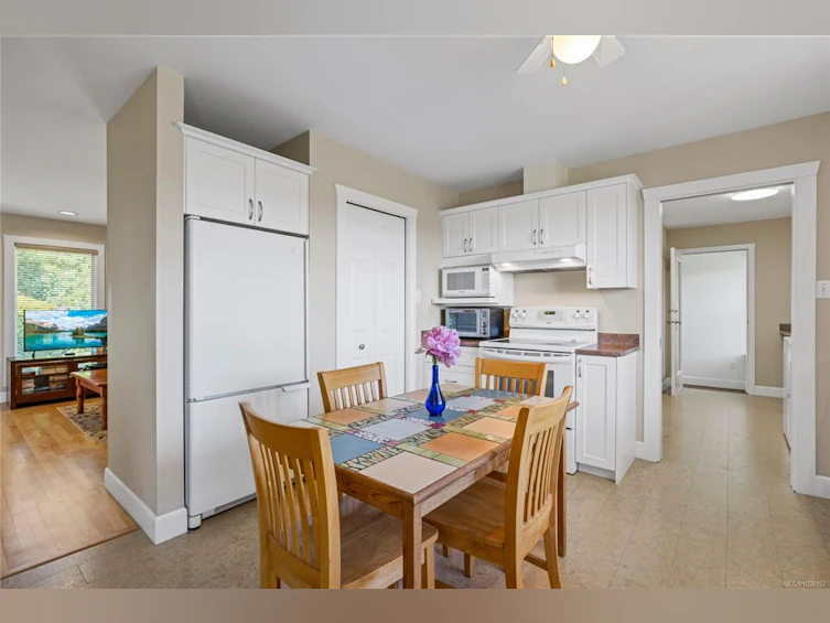 2184 Michigan Way, Nanaimo, BC, V9R 6S1 - 12