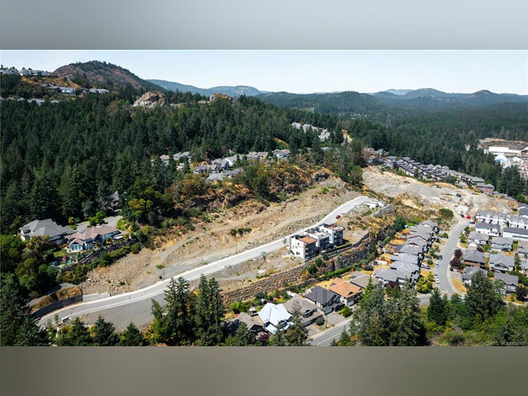 2246 Archer Gate, Langford, BC, V9B 3S1 - 9