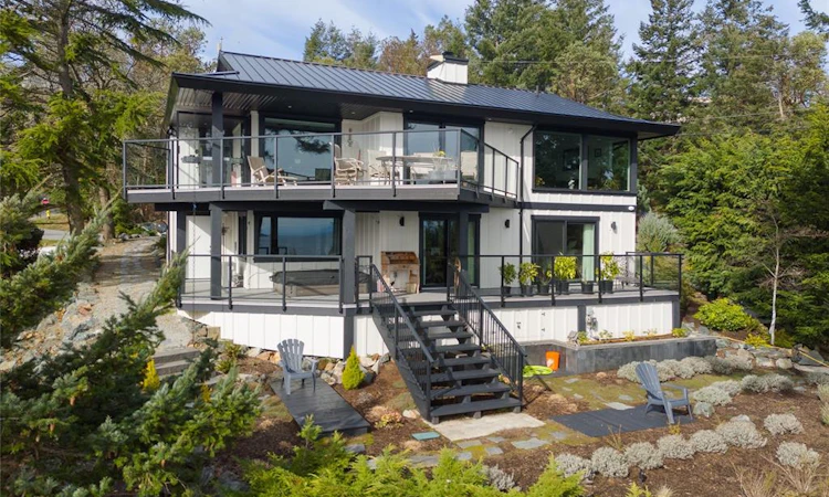 3483 Schooner Road