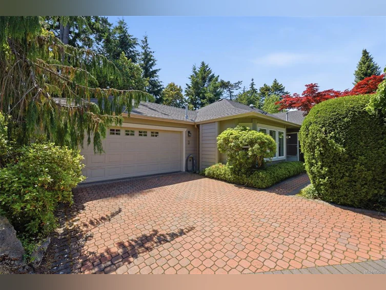 3-118 Aldersmith Place, View Royal, BC, V9A 7M9