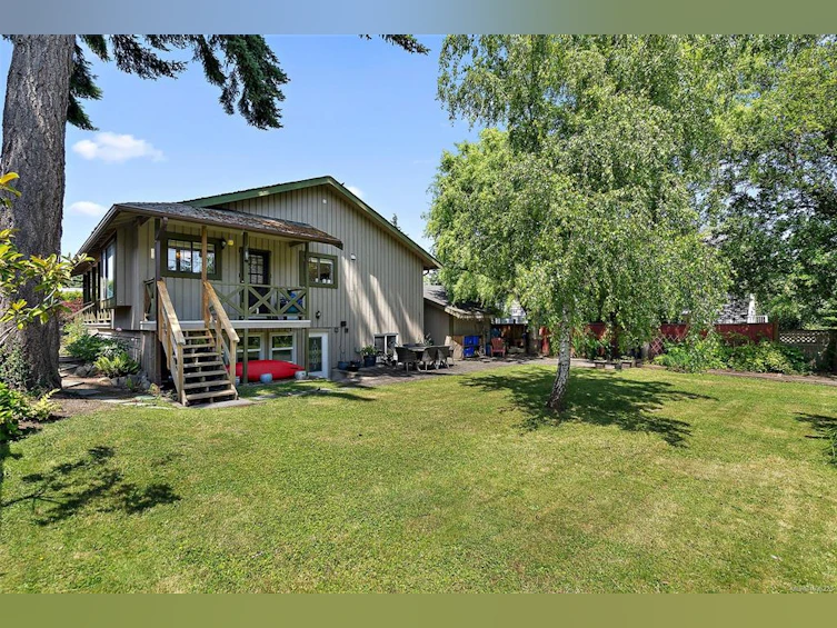 110 Jedburgh Place, View Royal, BC, V9B 6N7 - 21