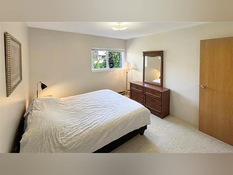 106-695 Castle Crag Crescent, Courtenay, BC, V9J 1L0 - 5