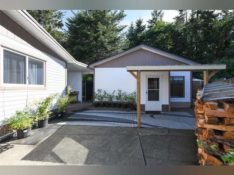 610 Nechako Avenue, Courtenay, BC, V9N 7R3 - 3
