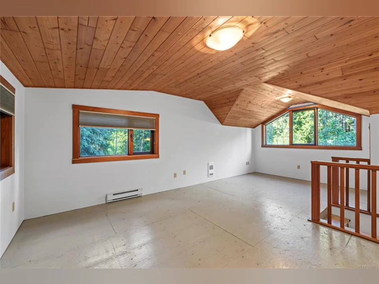 1352 Englishman River Road, Errington, BC, V0R 1V0 - 23