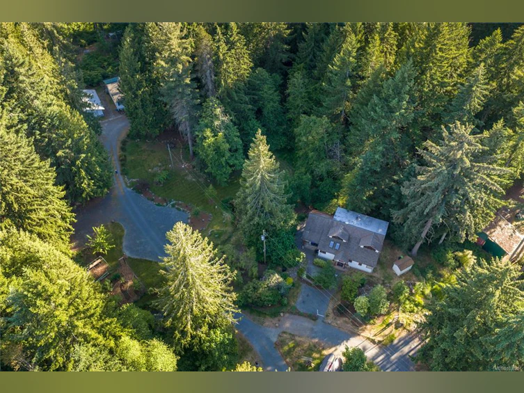1352 Englishman River Road, Errington, BC, V0R 1V0