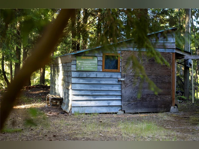 1352 Englishman River Road, Errington, BC, V0R 1V0 - 77