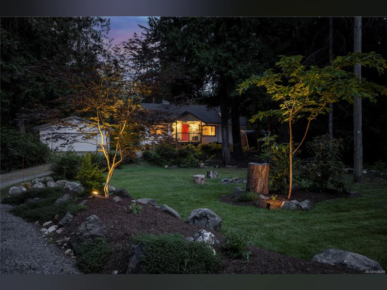 1352 Englishman River Road, Errington, BC, V0R 1V0 - 66