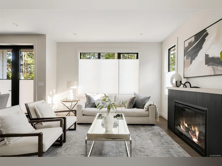 3-5032 Wesley Road, Saanich, BC, V8Y 1Z4 - 4