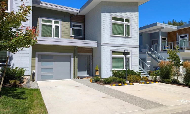 103-5594 Linley Valley Drive