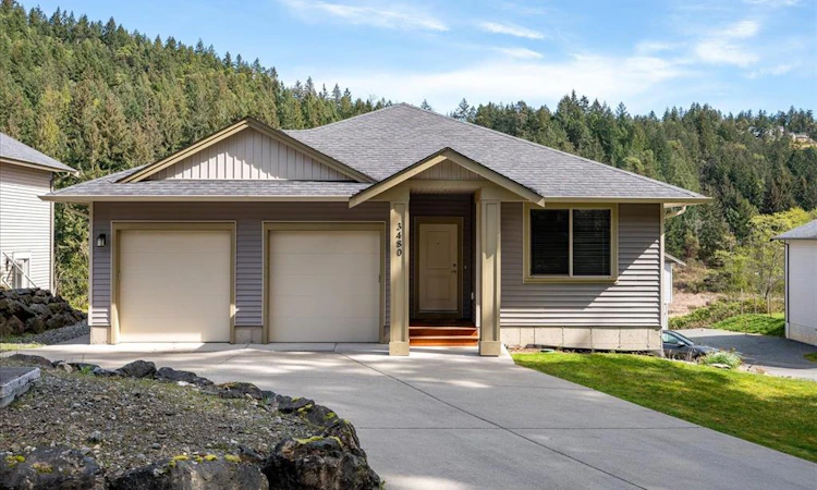 3480 Pacific Edge Way