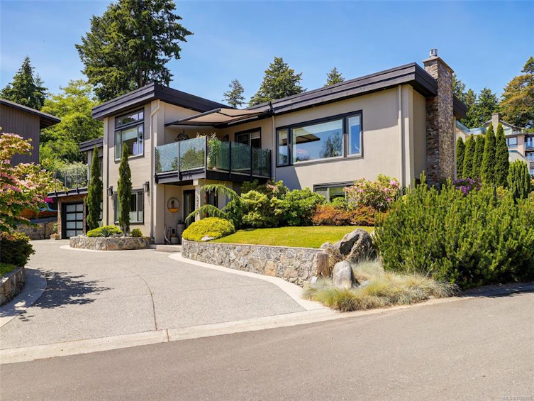 2491 Cadboro Heights Lane, Saanich, BC, V8N 0B2 - 41