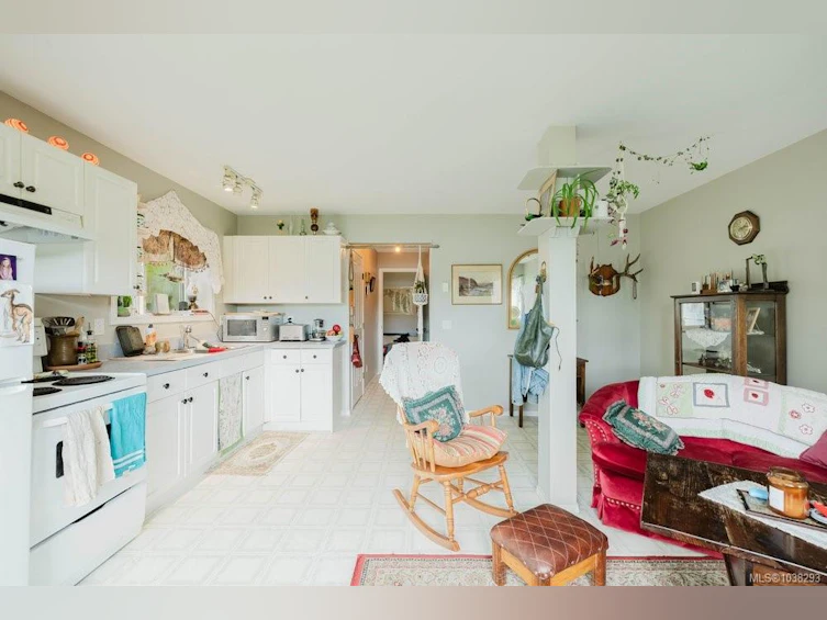 7014 Brentwood Drive, Central Saanich, BC, V8M 1B4 - 67
