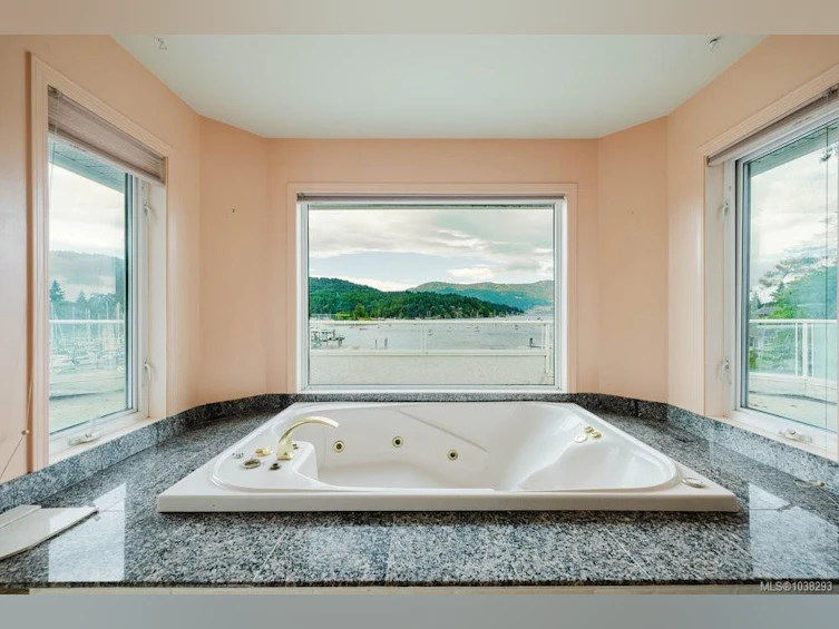 7014 Brentwood Drive, Central Saanich, BC, V8M 1B4 - 43