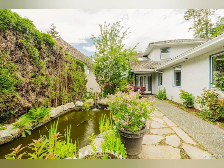7014 Brentwood Drive, Central Saanich, BC, V8M 1B4 - 11