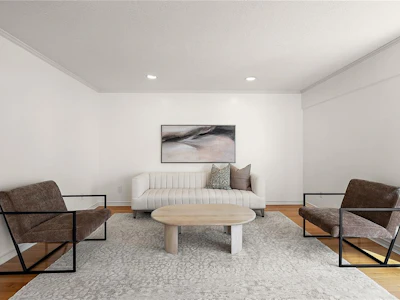4-108 Dallas Road - 4