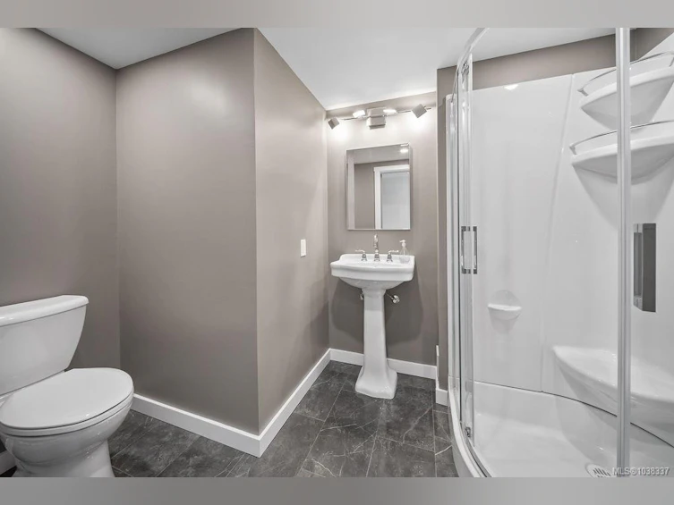 1068 Manley Street, Duncan, BC, V9L 5X2 - 56