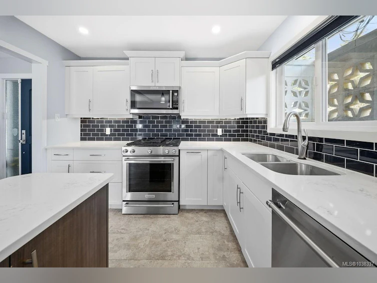 1068 Manley Street, Duncan, BC, V9L 5X2 - 16