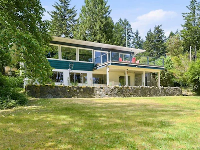 1068 Manley Street - 4