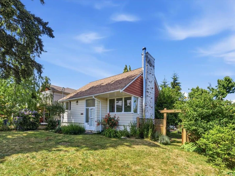 1032 Moyse Crescent, Nanaimo BC V9S 2G6