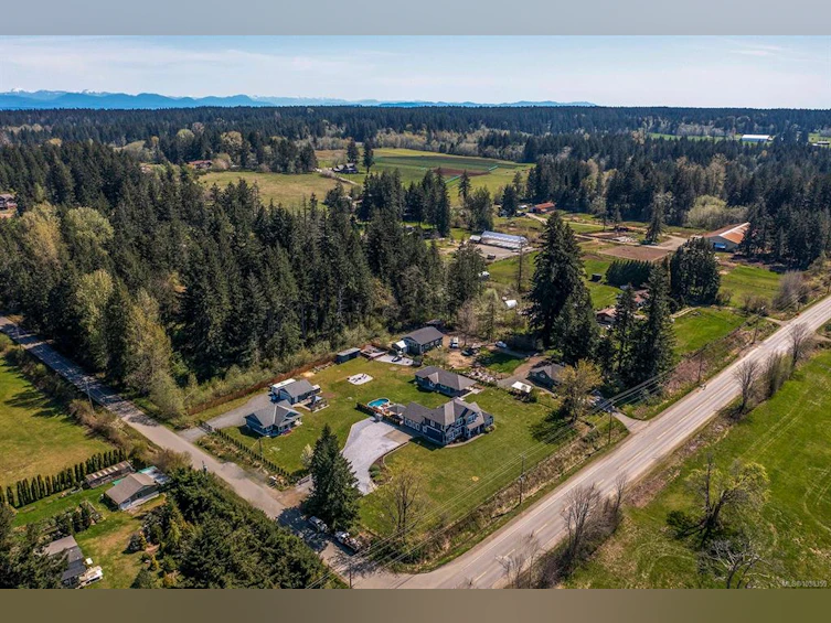 2495 Graham Road, Courtenay, BC, V9J 1T4 - 72