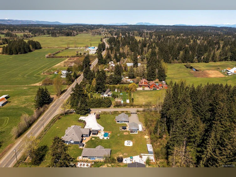 2495 Graham Road, Courtenay, BC, V9J 1T4 - 74