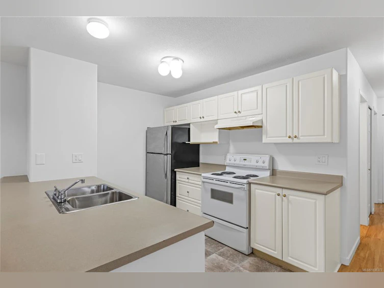 A-6144 Mcgirr Road, Nanaimo, BC, V9V 1V1 - 8