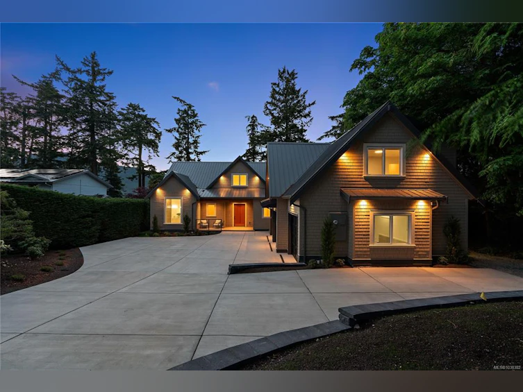 11665 Jupata Way, North Saanich, BC, V8L 5K1 - 65