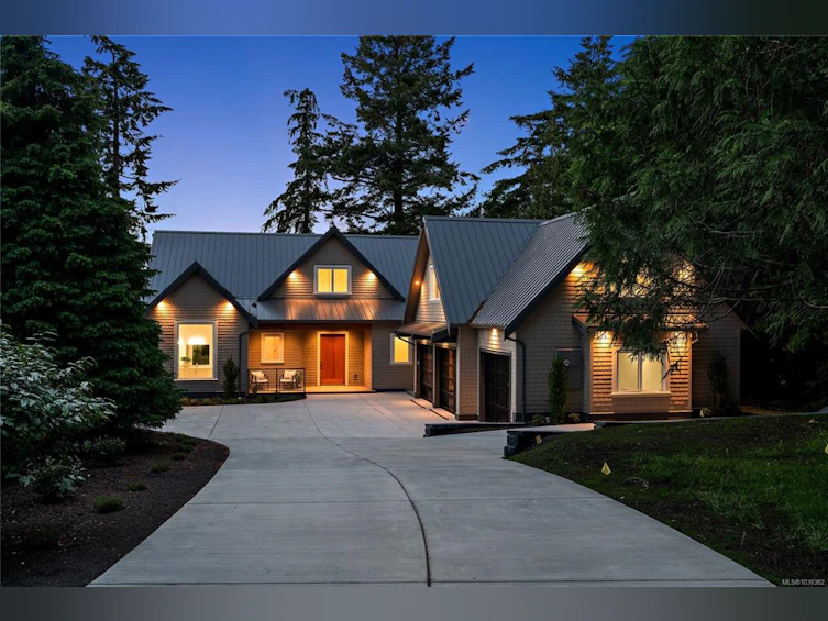 11665 Jupata Way, North Saanich, BC, V8L 5K1 - 41