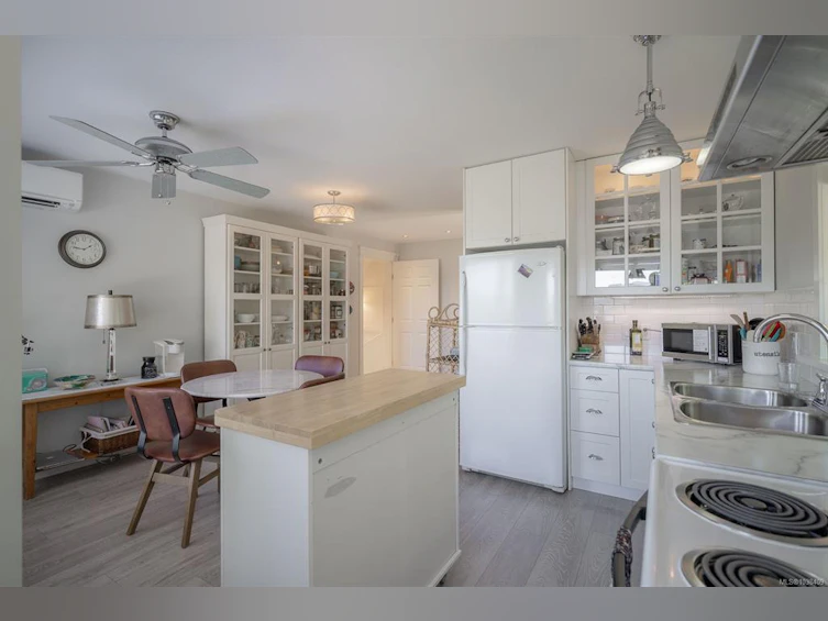 8945 Faber Road, Port Alberni, BC, V9Y 9B9 - 49