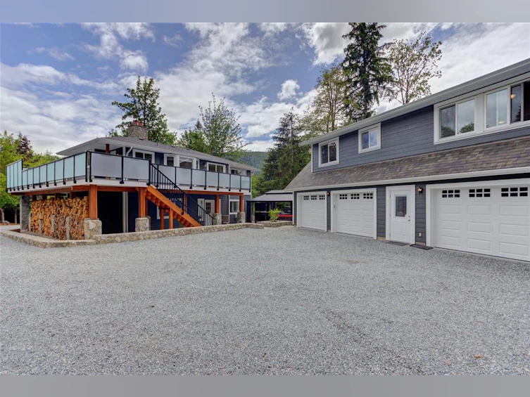 8136 Miracle Close, Youbou, BC, V0R 3E1 - 2