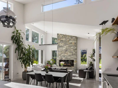 593 Downey Road - 4