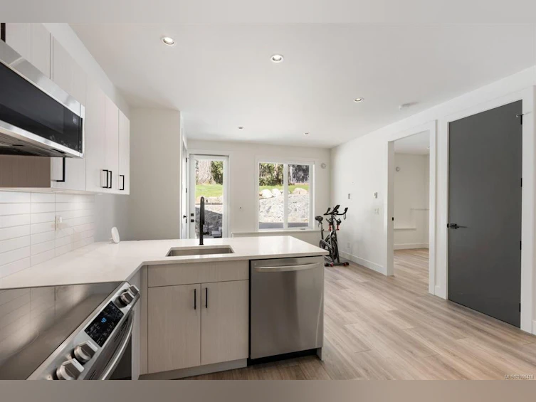 593 Downey Road, North Saanich, BC, V8L 5M6 - 34