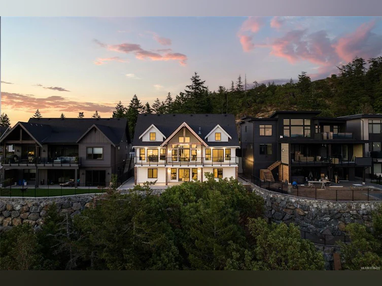 2009 Pinehurst Terrace, Langford, BC, V9B 3S3 - 60