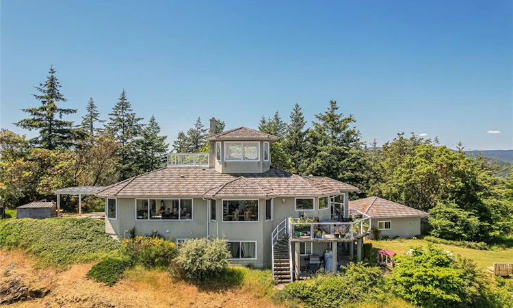 749 Walfred Road