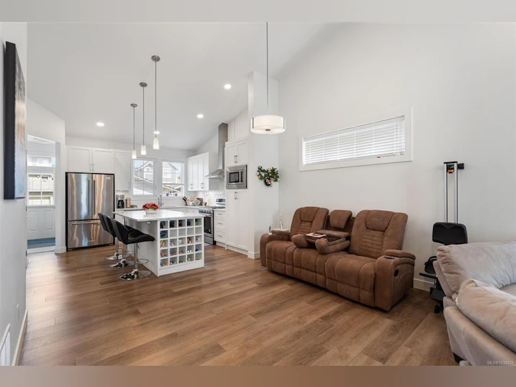 3334 Trumpeter Street, Colwood, BC, V9C 0P9 - 14