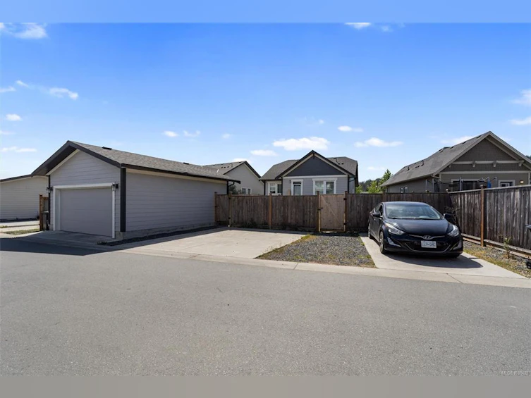 3334 Trumpeter Street, Colwood, BC, V9C 0P9 - 11