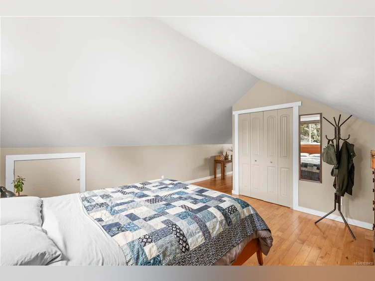 167 Little Eldon Place, Saanich, BC, V8Z 1E2 - 29