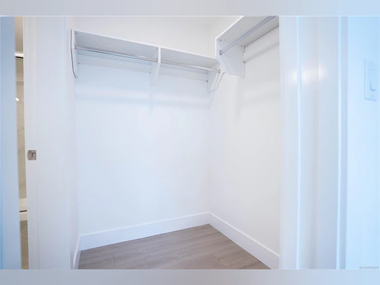 204-258 Helmcken Road, View Royal, BC, V9B 7G9 - 12