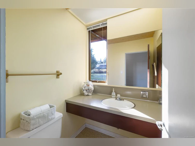 160 Kopina Drive, Bowser/Deep Bay, BC, V0R 1G0 - 33
