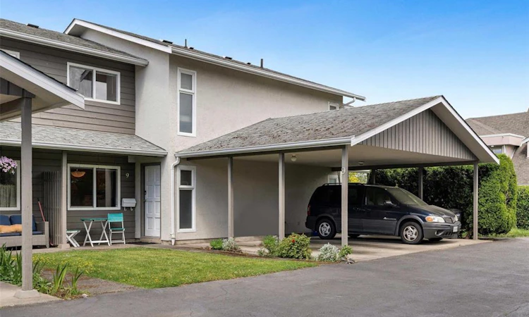 9-400 Culduthel Road