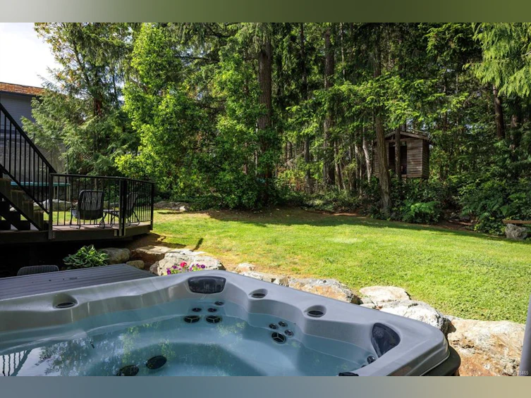8615 Sentinel Place, North Saanich, BC, V8L 4Z8 - 35