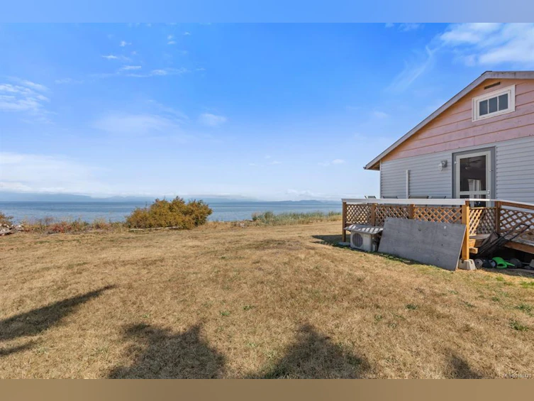 1494 Wilkinson Road, Comox, BC, V9M 4B3 - 3
