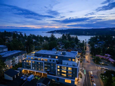 401-258 Helmcken Road - 2