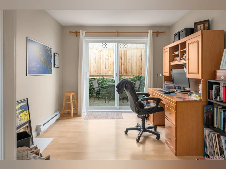 17-6245 Blueback Road, Nanaimo, BC, V9V 1N7 - 18