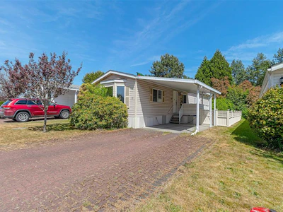 23-7583 Central Saanich Road - 5